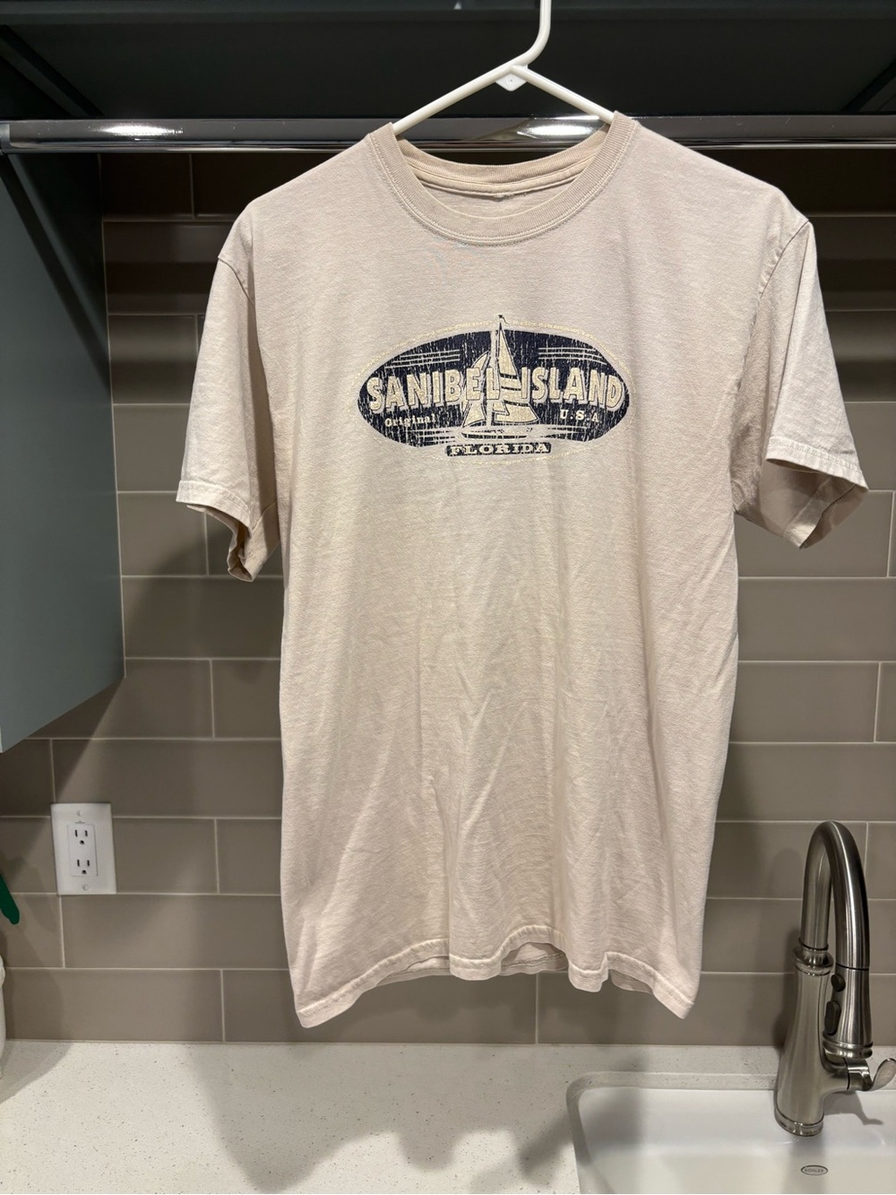 Y2K Sanibel Island Surf Tee Size M